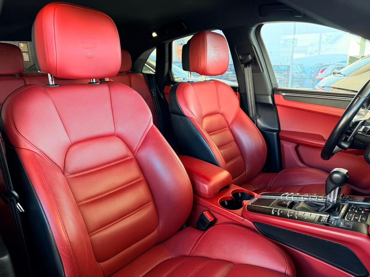 Porsche Macan 2.0 245CV PDK