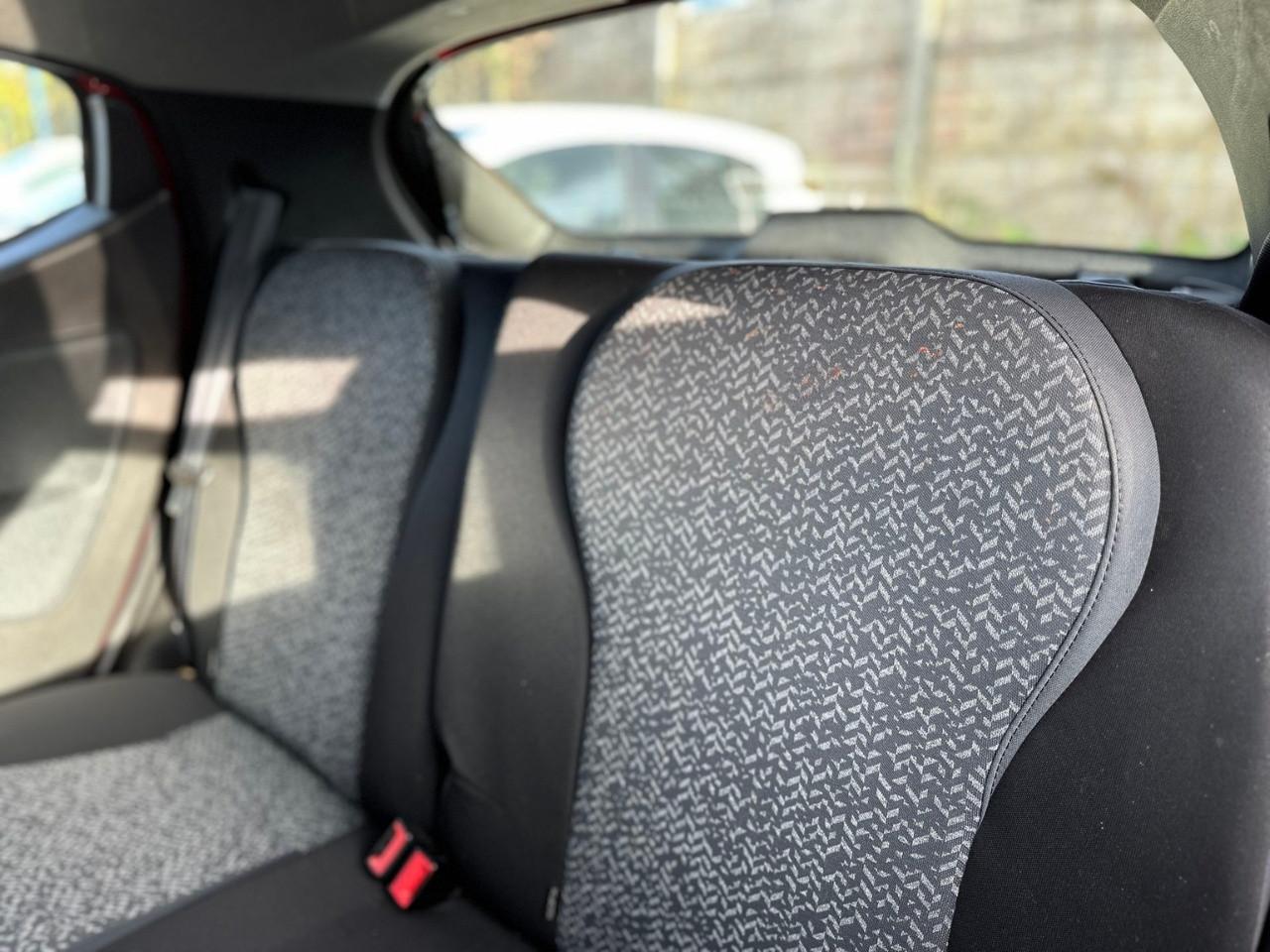 LANCIA Ypsilon 3ª serie - Ypsilon 1.2 69 CV 5 porte Platinum