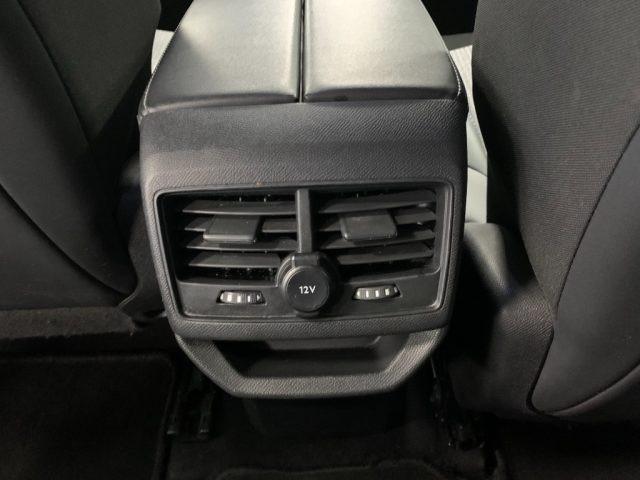 PEUGEOT 3008 EAT8 Allure Pack Automatico 1.5 BlueHDi