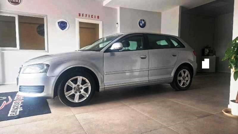 Audi A3 Sportback 1.6 TDI 105 CV Ambition