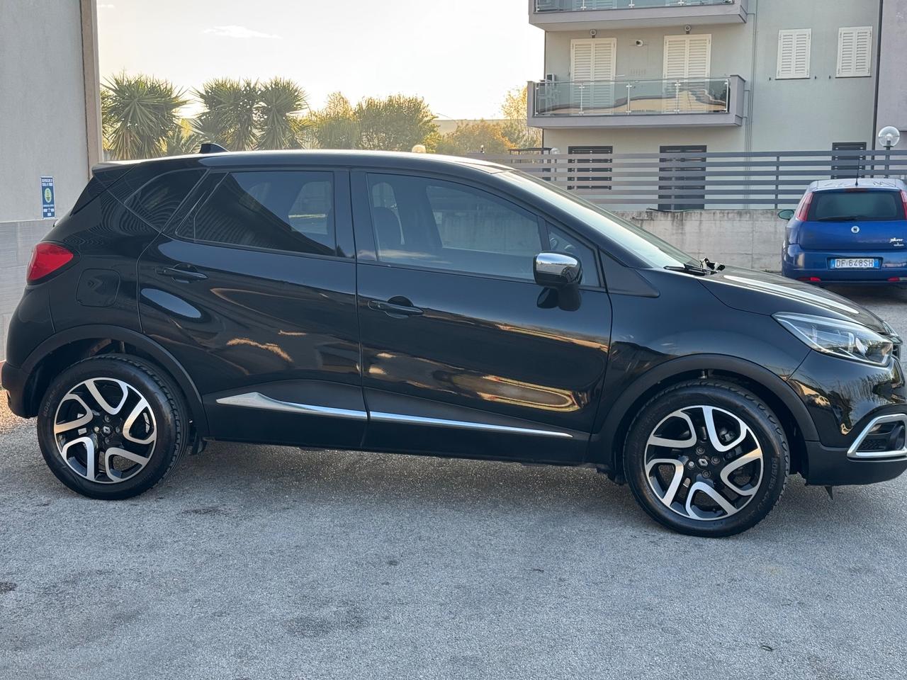 Renault Captur 1.5 dCi 8V 110 CV Start&Stop Energy R-Link