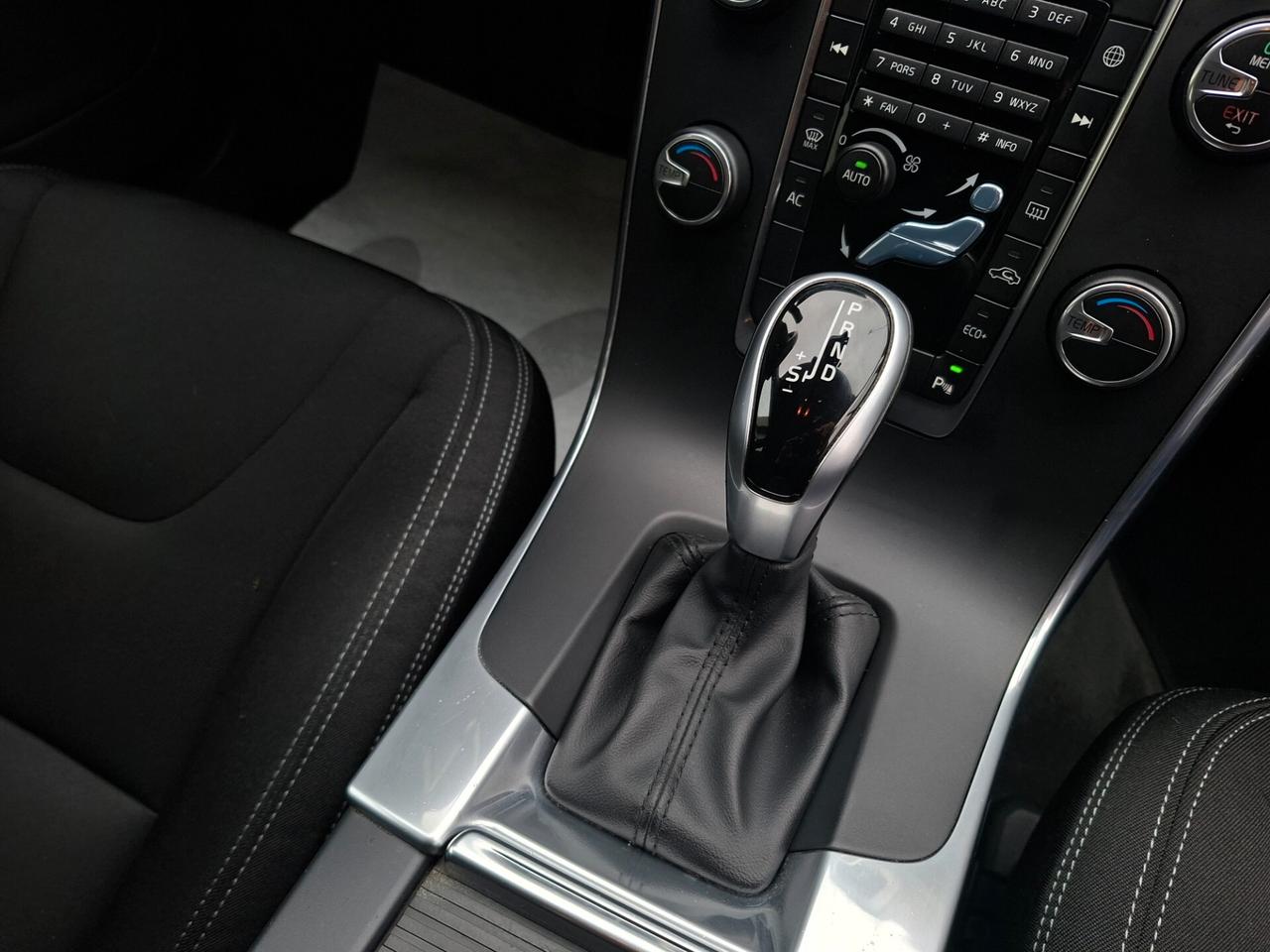 Volvo V60 2.0 d2 Dynamic N1 *IVA INCLUSA*