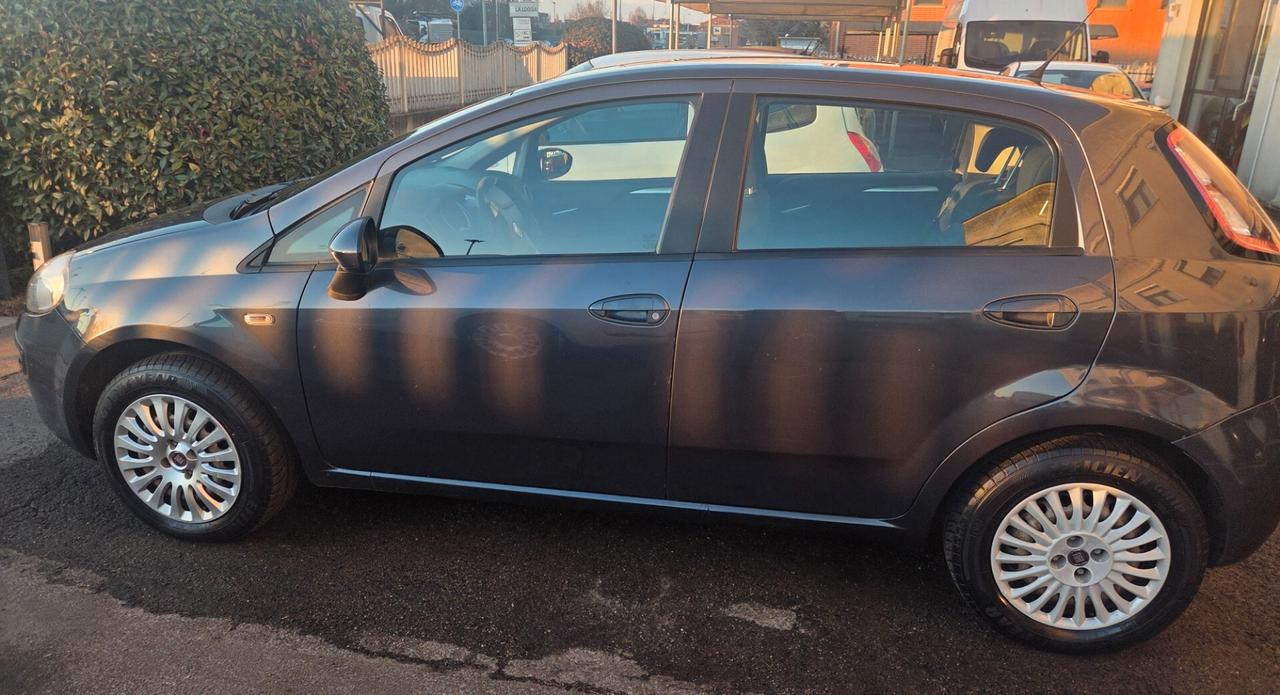 Fiat Punto Evo 1.4 5 porte Emotion GPL