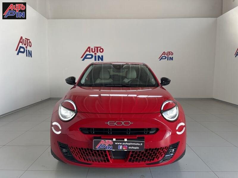 FIAT 600 600 Hybrid 136 CV DCT MHEV La Prima list 32.500