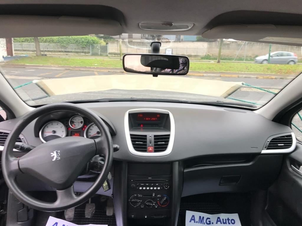 Peugeot 207 1.4 8V 75CV 54 KW 5p. Energie Sport ECO GPL