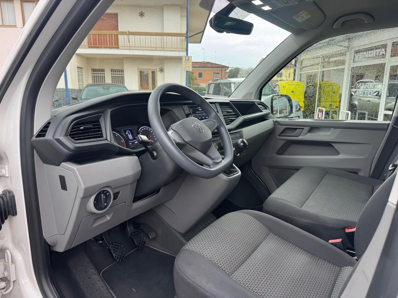 Volkswagen Caravelle 2.0 TDI 110CV PC Trendline