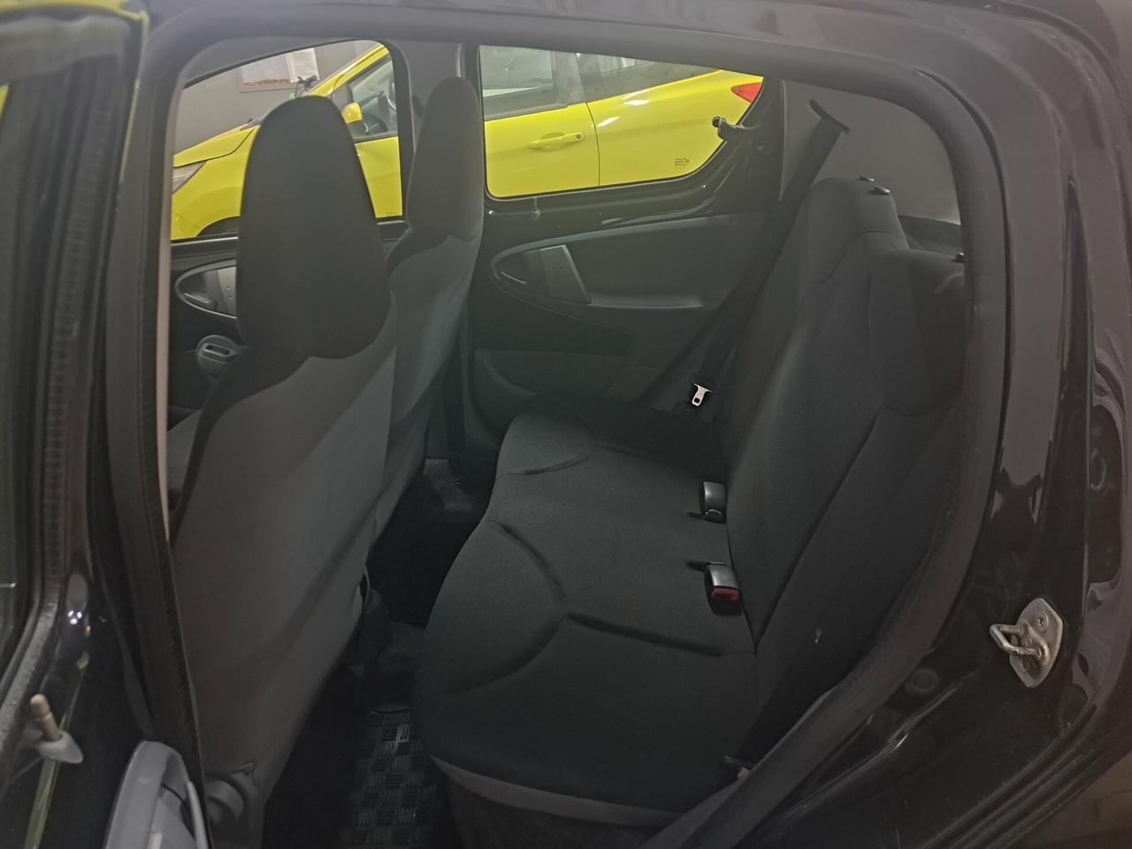 Toyota Aygo 1.0 12V VVT-i 5 porte unico prop 2007