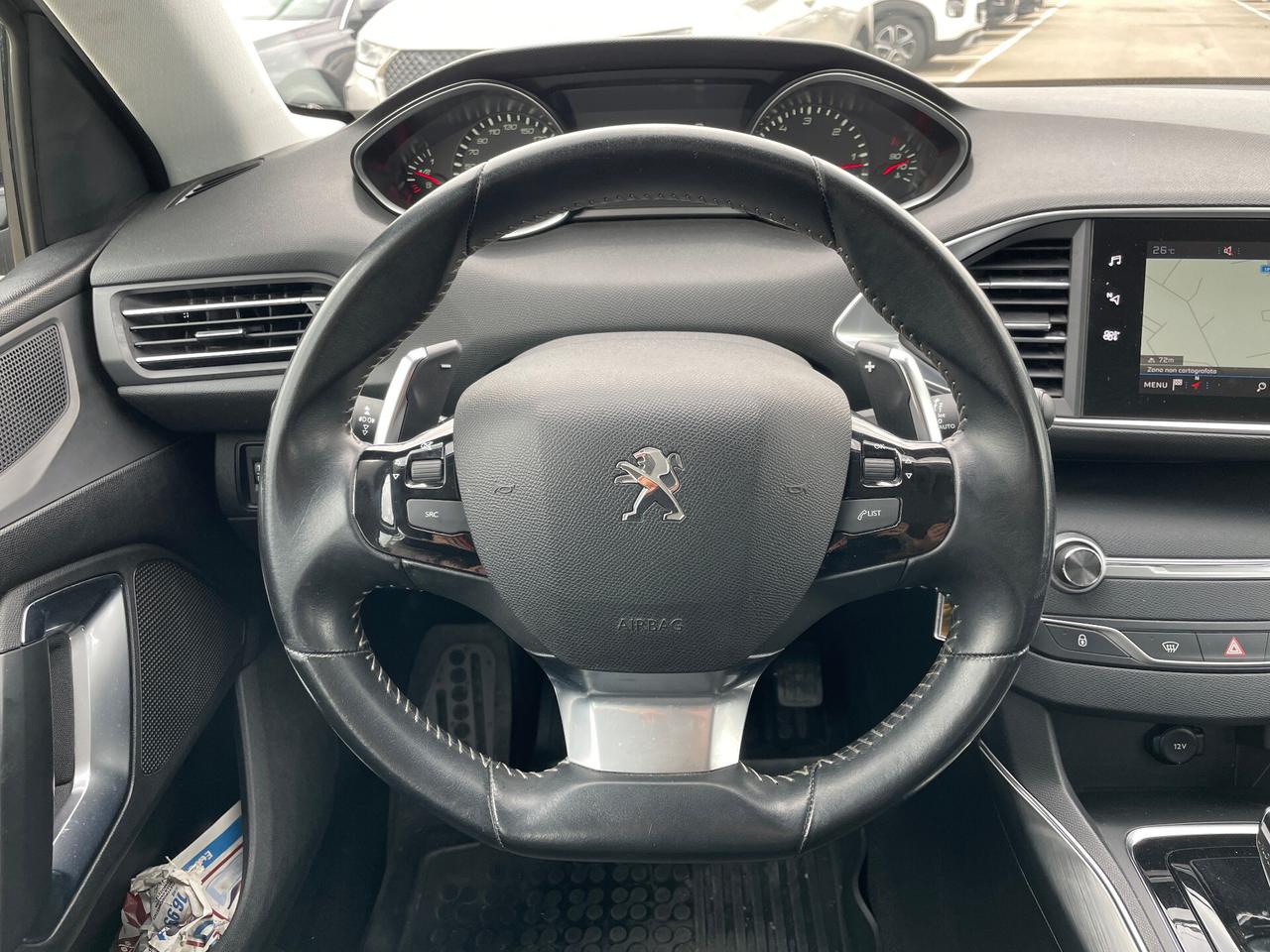 Peugeot 308 1.5 BlueHDi 130cv EAT8 Business-NAVIGATORE