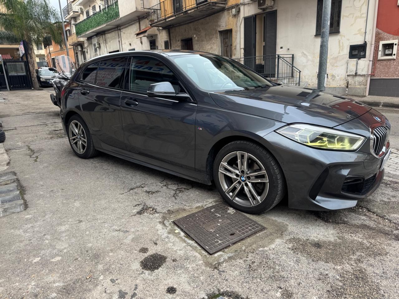 Bmw 116 116d 5p. Msport