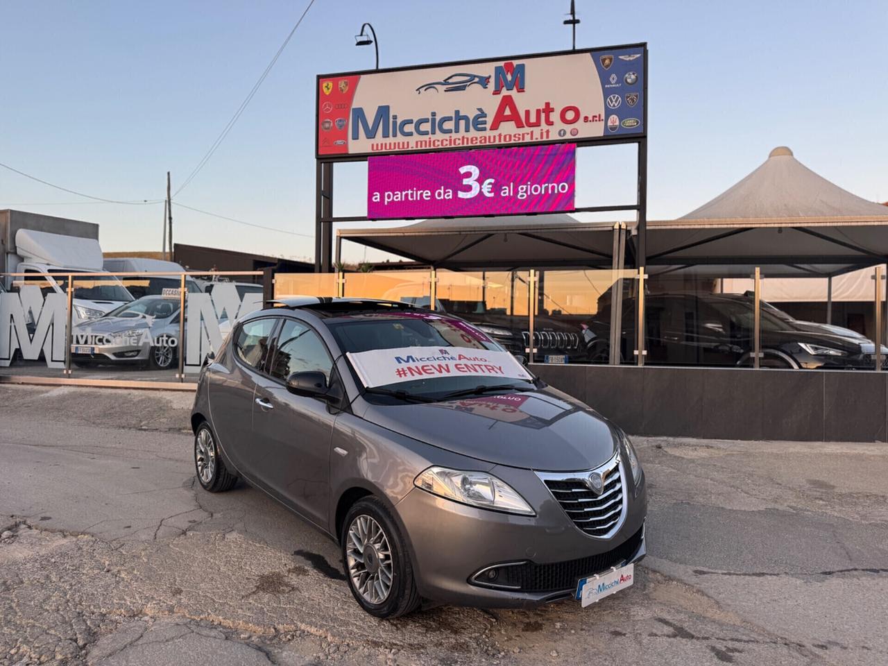 LANCIA YPSILON 1.3 MJT II 95 CV PLATINUM EDITION TETTO FULL