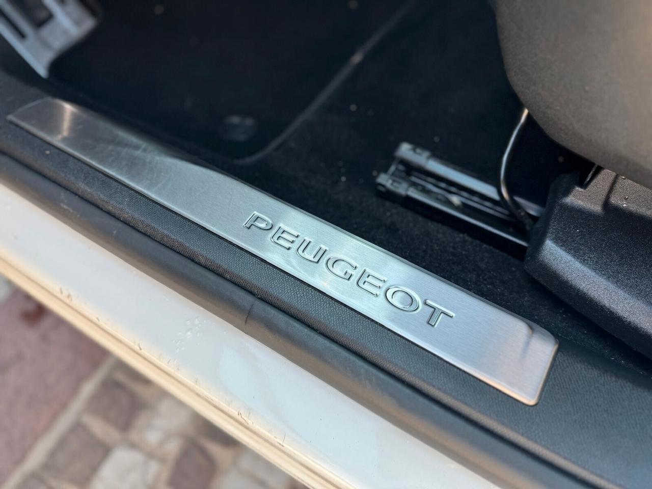 Peugeot 3008 BlueHDi 130 S&S EAT8 GT