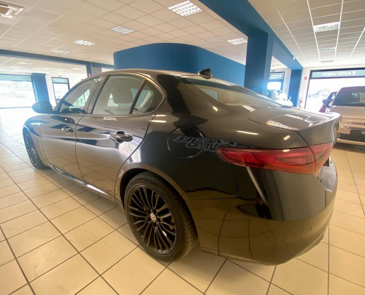 Alfa Romeo Giulia 2.2 Turbodiesel 180 CV AT8 Business Sport Launch Ed.