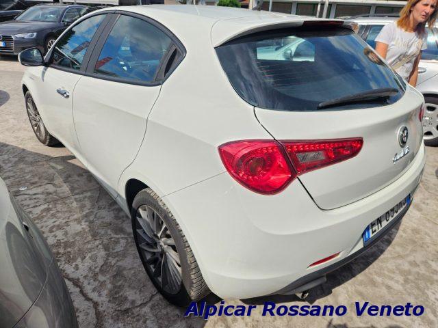 ALFA ROMEO Giulietta 1.4 Turbo 120 CV GPL Distinctive