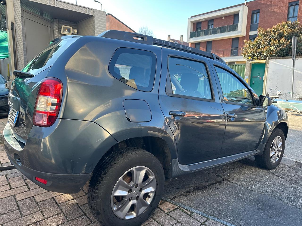 Dacia Duster 1.6 110CV 4x2 GPL Lauréate - ok neopatentati