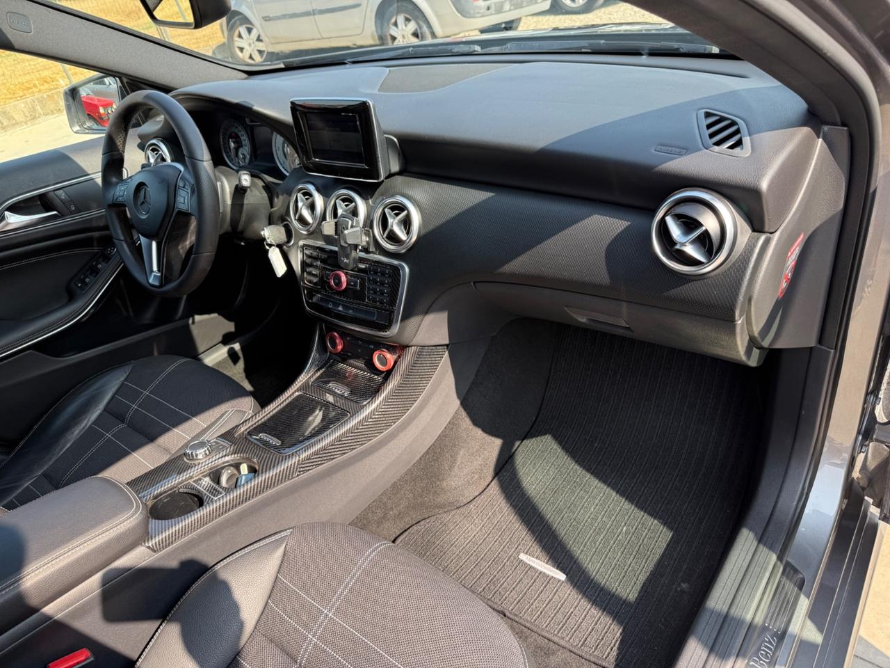 Mercedes-benz A 180 A 200 CDI Automatic Sport