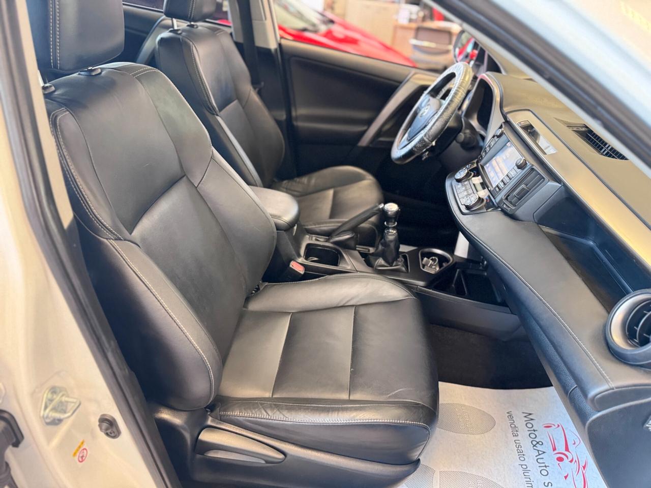 Toyota RAV 4 RAV4 2.0 D-4D 2WD Lounge