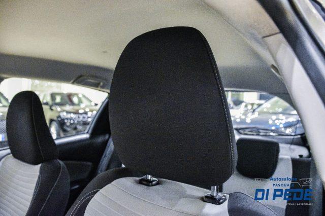 TOYOTA Yaris 1.5 Hybrid 5 porte Business