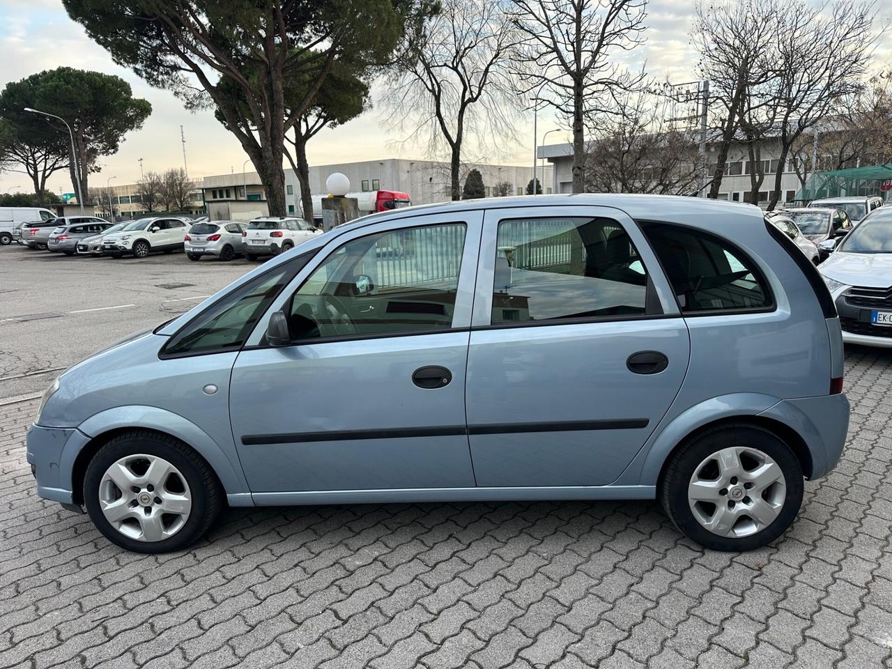 Opel Meriva 1.6 16V Cosmo