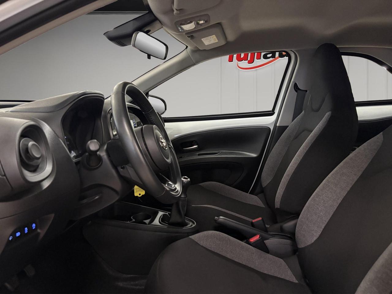 Toyota Aygo X 1.0 Active 72cv