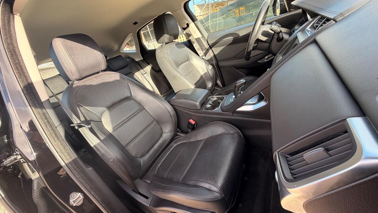 Jaguar E-Pace 2.0D 150 CV AWD R-Dynamic S