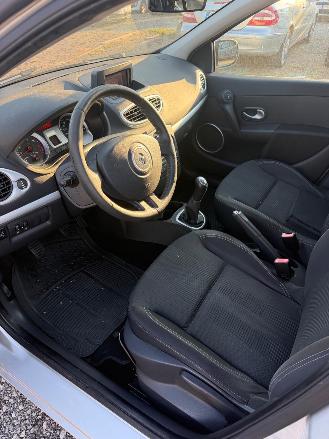 Renault Clio 1.2 16V 5 porte GPL Dynamique