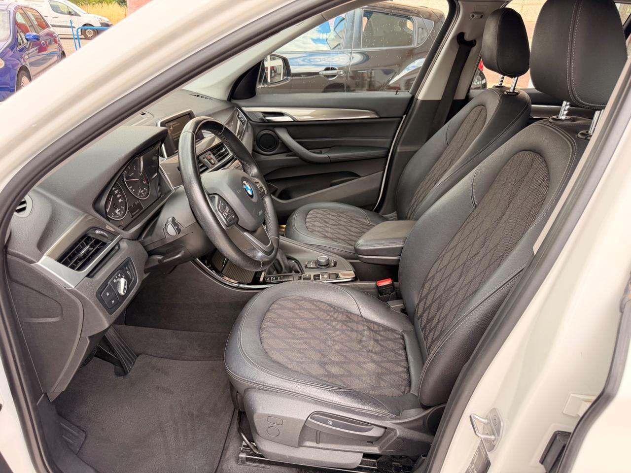 Bmw X1 sDrive18d xLine