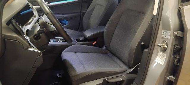 VOLKSWAGEN Golf 1.0 eTSI EVO DSG Life 17" MHEV