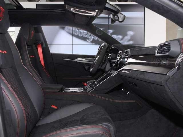 Lamborghini Urus PERFORMANTE AKRAPOVIC LED PDC KAMERA 5 POSTI 23"