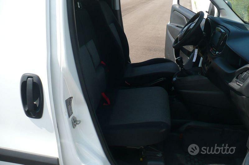FIAT Dobl 1.6 Mjet 105cv E6D S&S PASSO CORTO