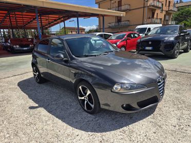 Alfa Romeo 147 1.9 JTD (120) 5 porte Collezione