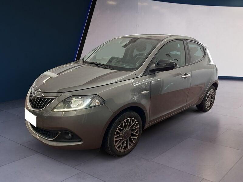 Lancia Ypsilon III 2021 1.0 firefly hybrid Gold s&s 70cv