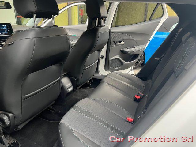 PEUGEOT 2008 PureTech 100 S&S Allure Pack