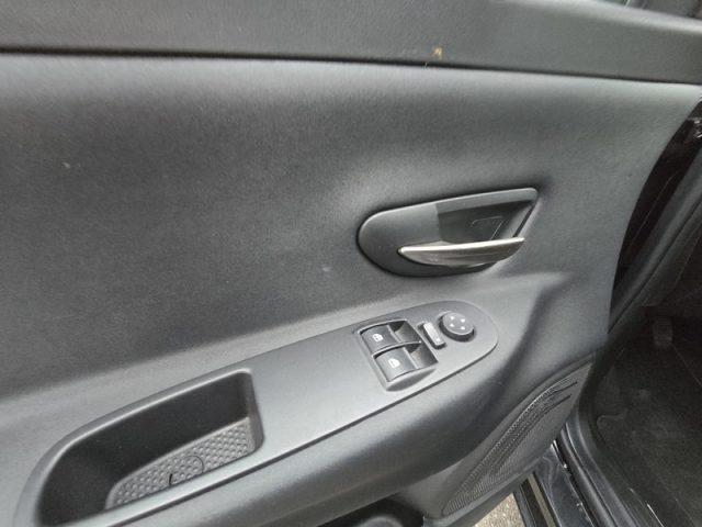 LANCIA Ypsilon 1.2 69 CV 5 porte NEOPATENTATI PERMUTE