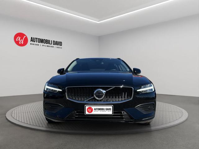 VOLVO V60 B4 (d) automatico Essential