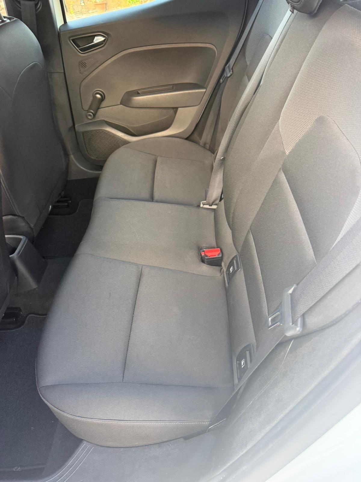 Renault Clio TCe 100 CV GPL 5 porte Intens neopatentati