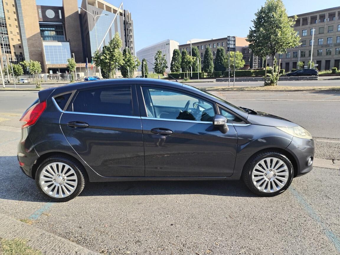 Ford Fiesta 1.2 82 CV 5 porte Titanium 80000KM 5/2009 CRONOLOGIA TAGLIANDI