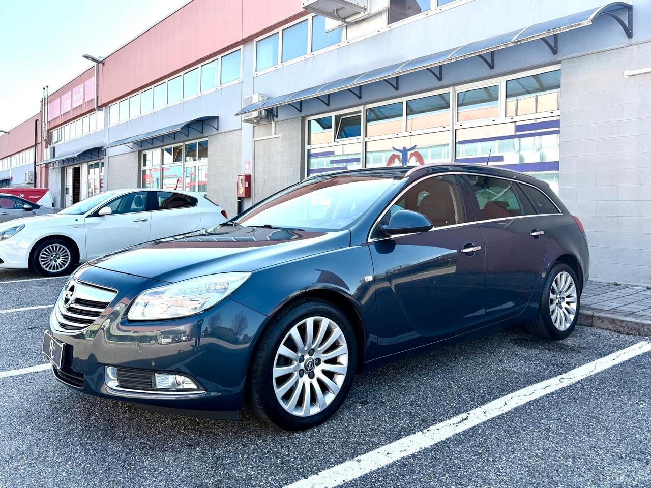 Opel Insignia 2.0 CDTI Sports Tourer Cosmo