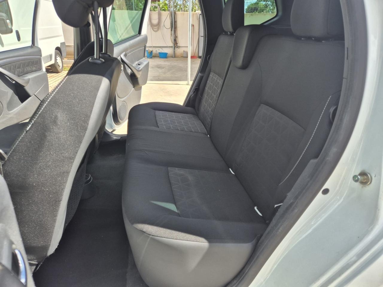Dacia Duster 1.5 dCi 110CV 4x4 Lauréate
