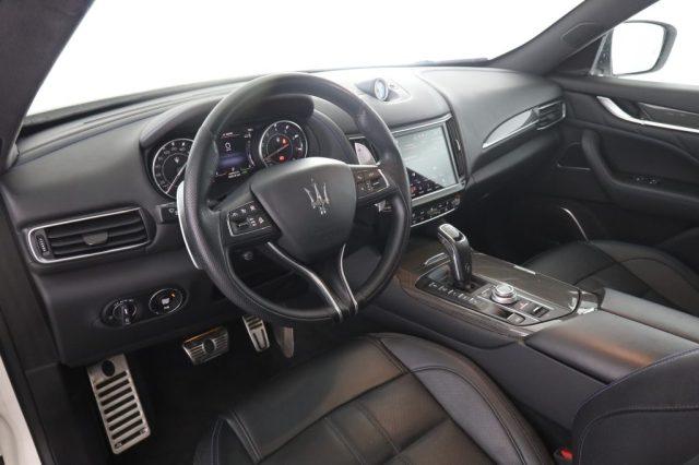 MASERATI Levante Levante 330 CV MHEV AWD GT
