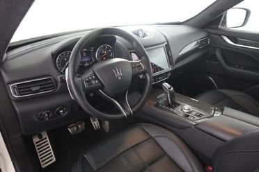 MASERATI Levante Levante 330 CV MHEV AWD GT
