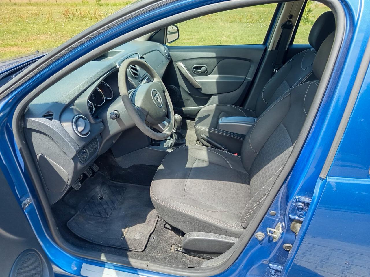 Dacia Sandero 1.2 75CV EXTRA