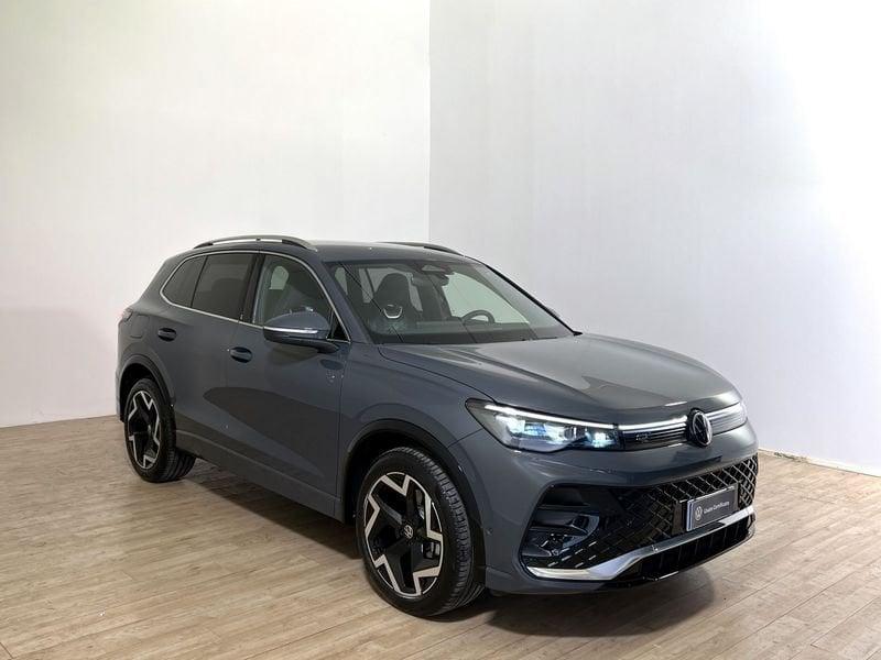 Volkswagen Tiguan 2.0 TDI 150 CV EVO SCR DSG R-Line