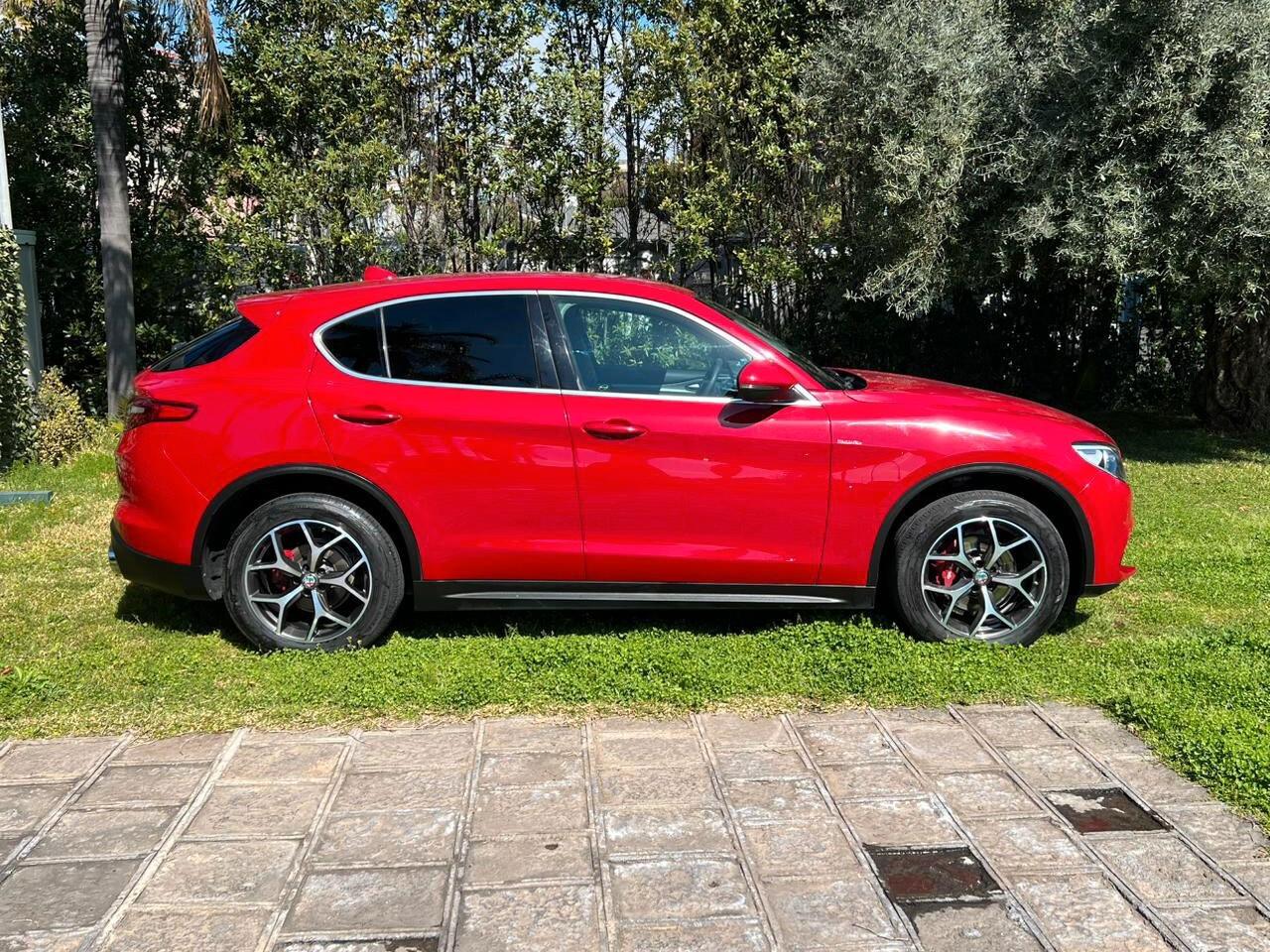 Alfa Romeo Stelvio 2.2 Turbodiesel 190 CV AT8 Q4 Business