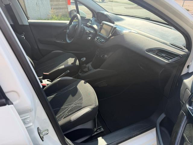 PEUGEOT 208 88000 KM PureTech 68 5 porte
