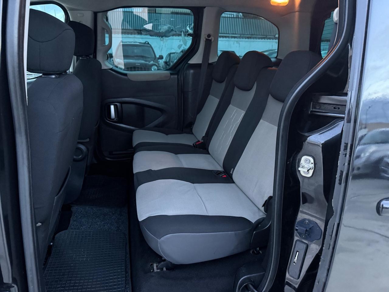 Peugeot Partner 1.6 HDi 92CV AUTOCARRO