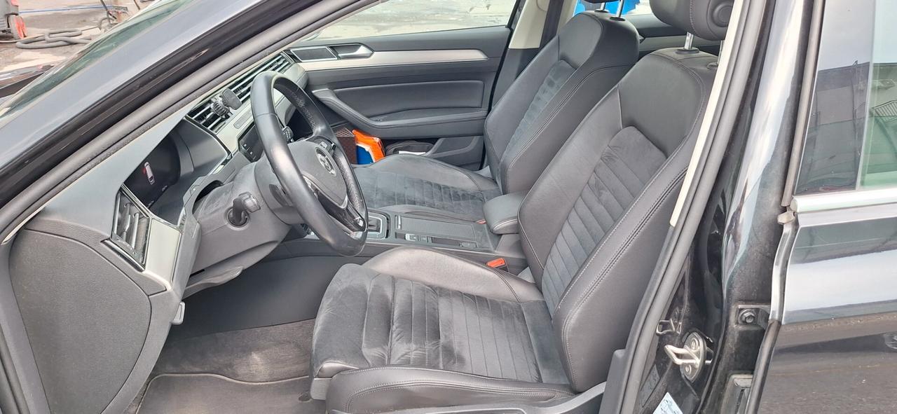 Volkswagen Passat Variant 2.0 TDI DSG Executive BlueMotion Tech.