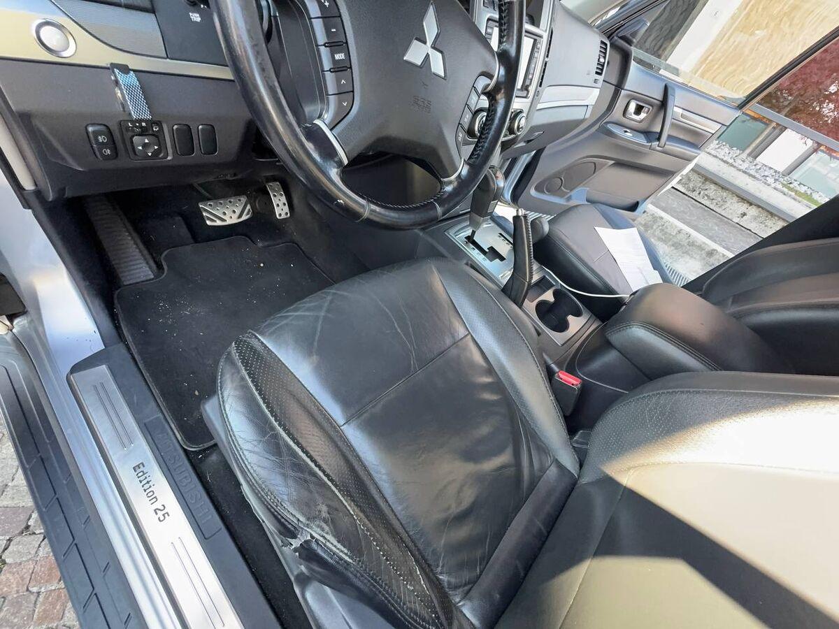 Mitsubishi Pajero 5 Porte Pajero 3.2 CR Invite 5p