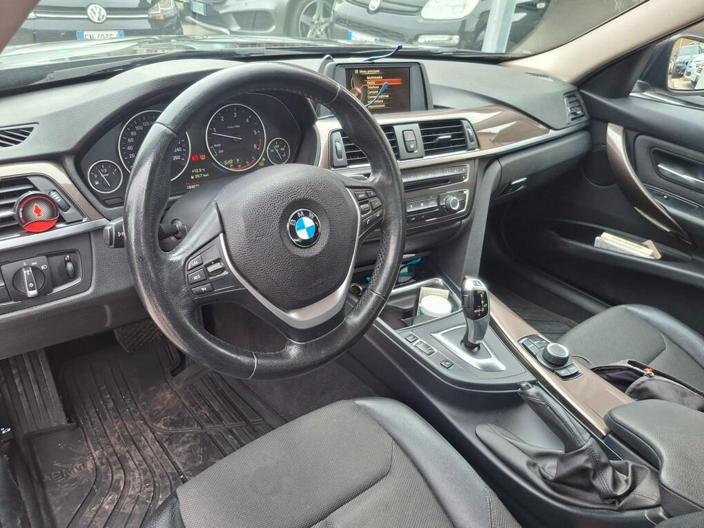 Bmw 318d "Modern" Automatica 2014