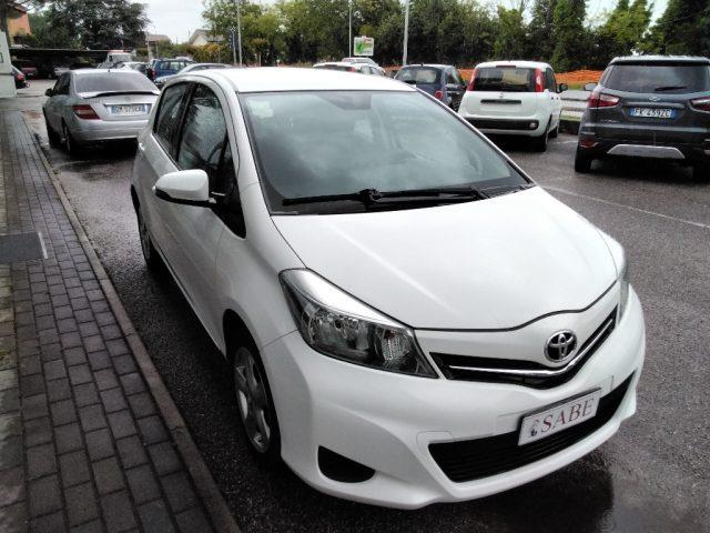 TOYOTA Yaris 1.0 5 porte Lounge
