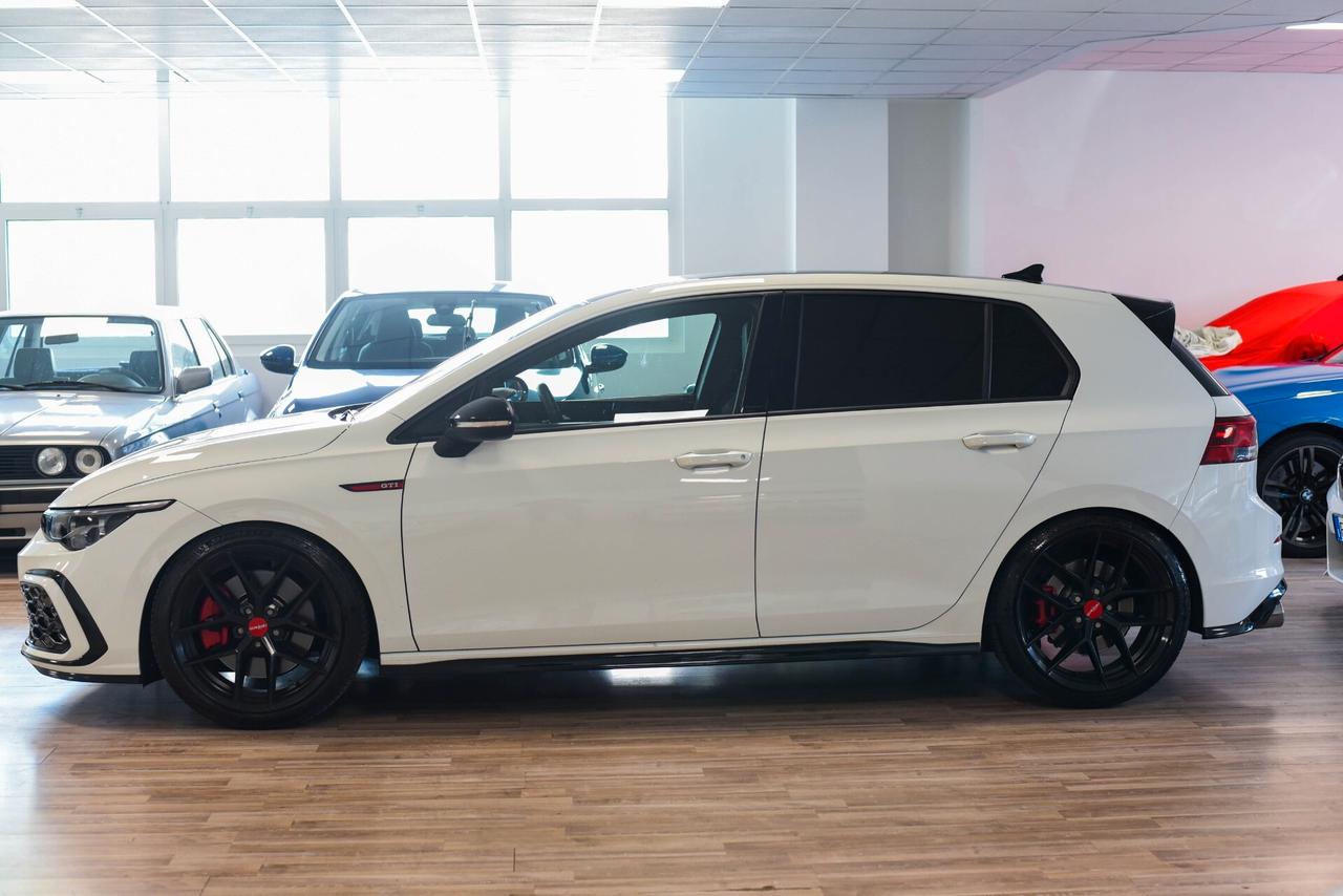 Volkswagen Golf GTI Golf 2.0 TSI GTI